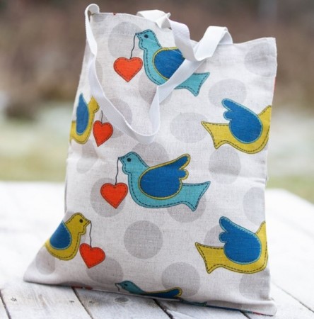 Handlenett med kjærlighetsfugler